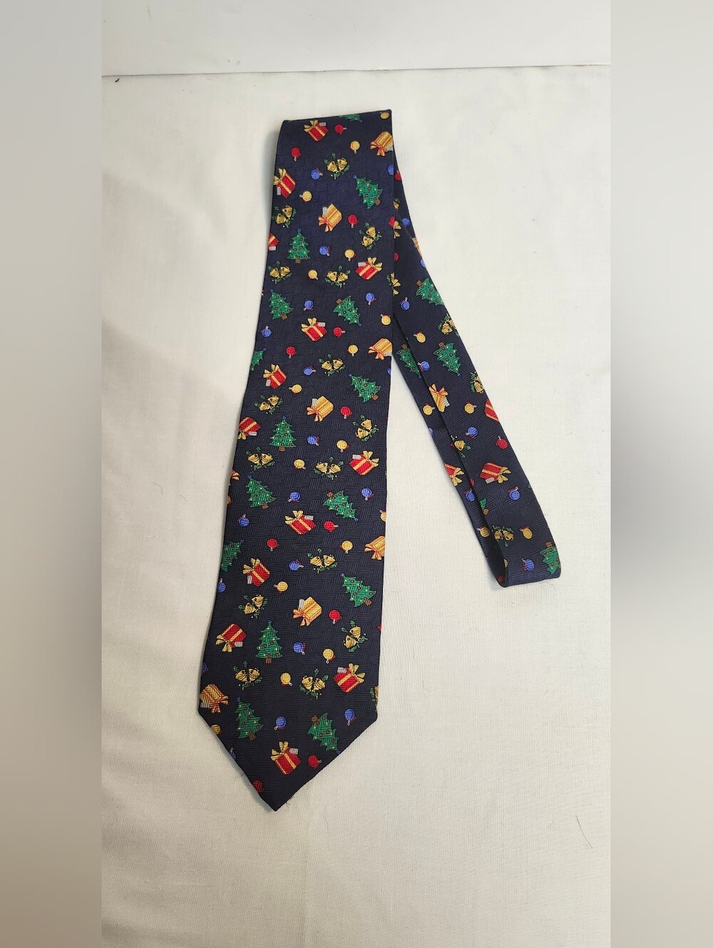 Mens Christmas Neck Tie, Christmas Trees, Ornaments, Gifts, Bells